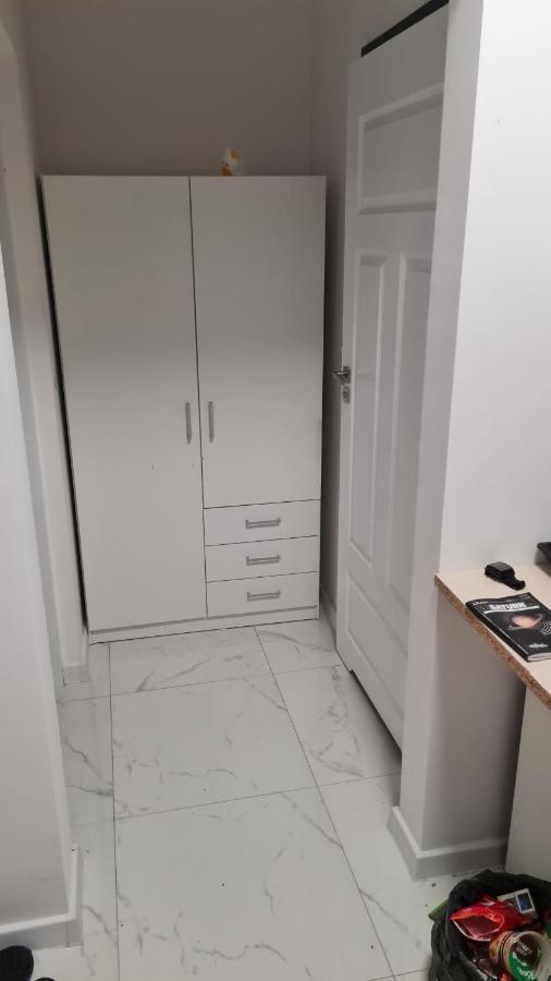 Rmf Naworol 10,,,, Wjazd Od Nr 6 Szczecin Exterior foto